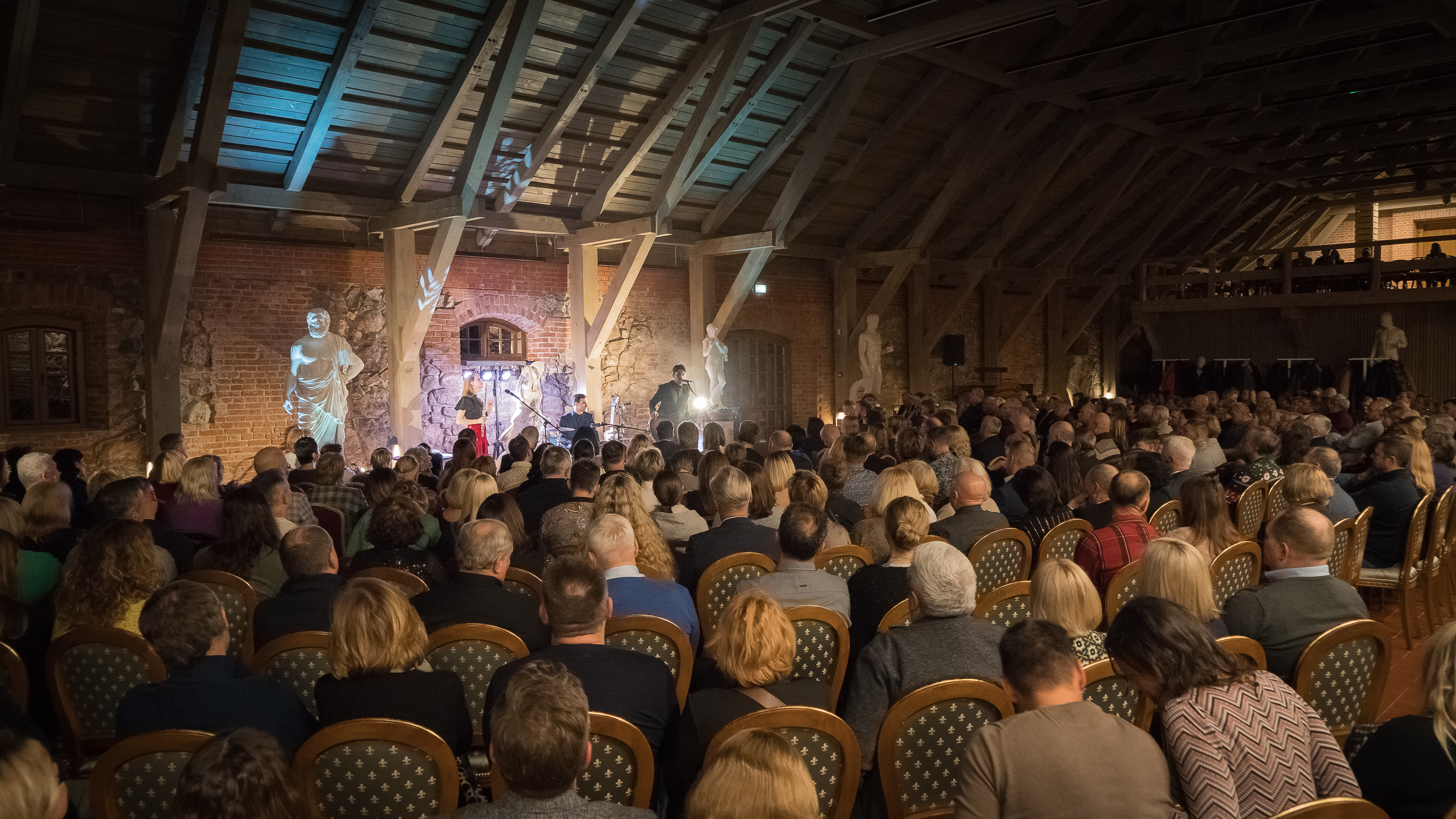 Concert moment in a cultural venue