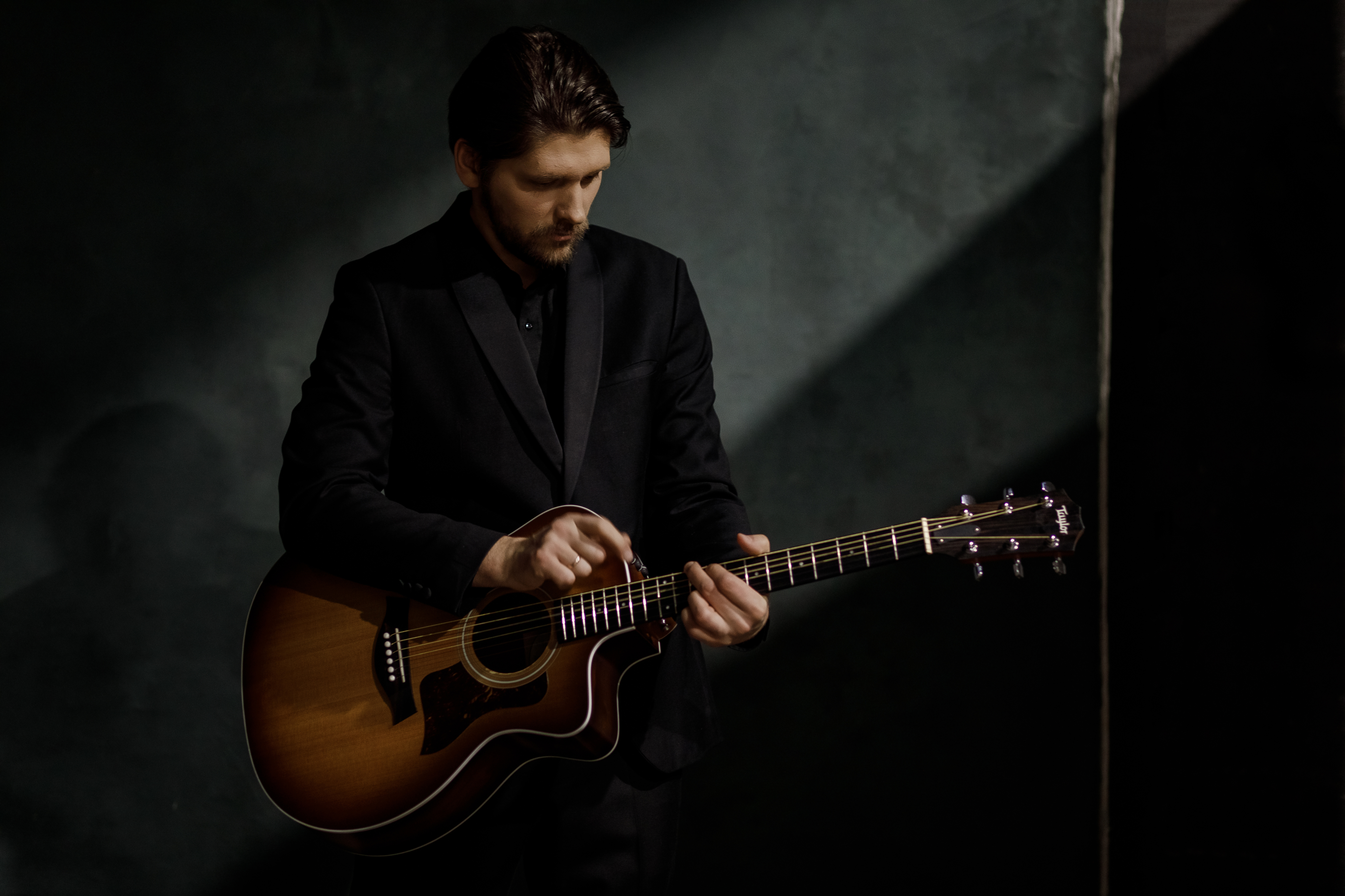 Editorial style press image